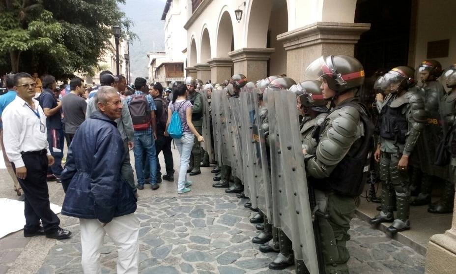 GNB resguardarán instalaciones del Palacio de Gobierno de Mérida