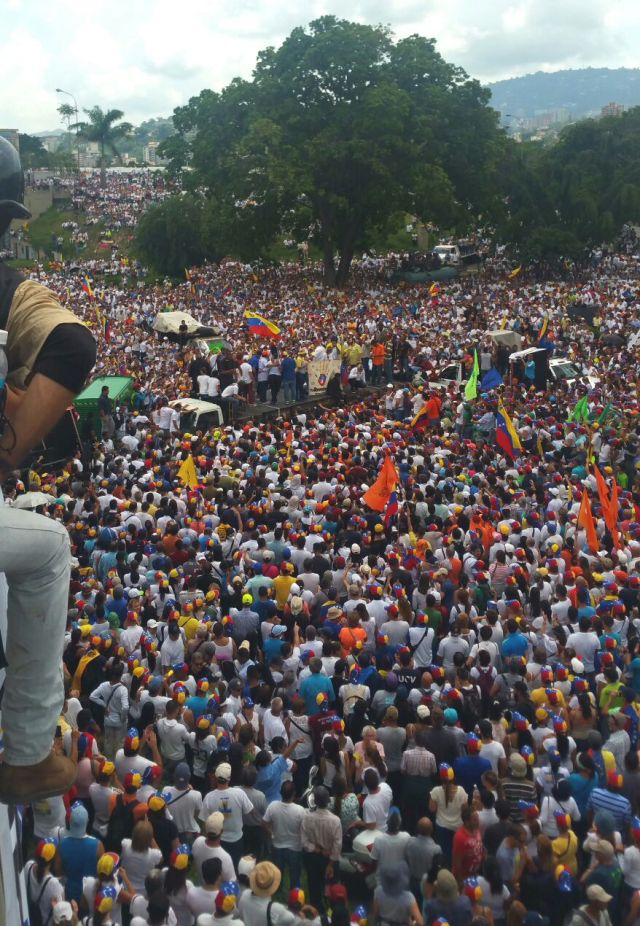 toma caracas 2