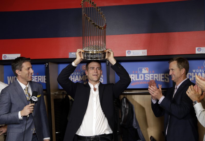 Theo Epstein, el directivo experto en acabar con “maldiciones”