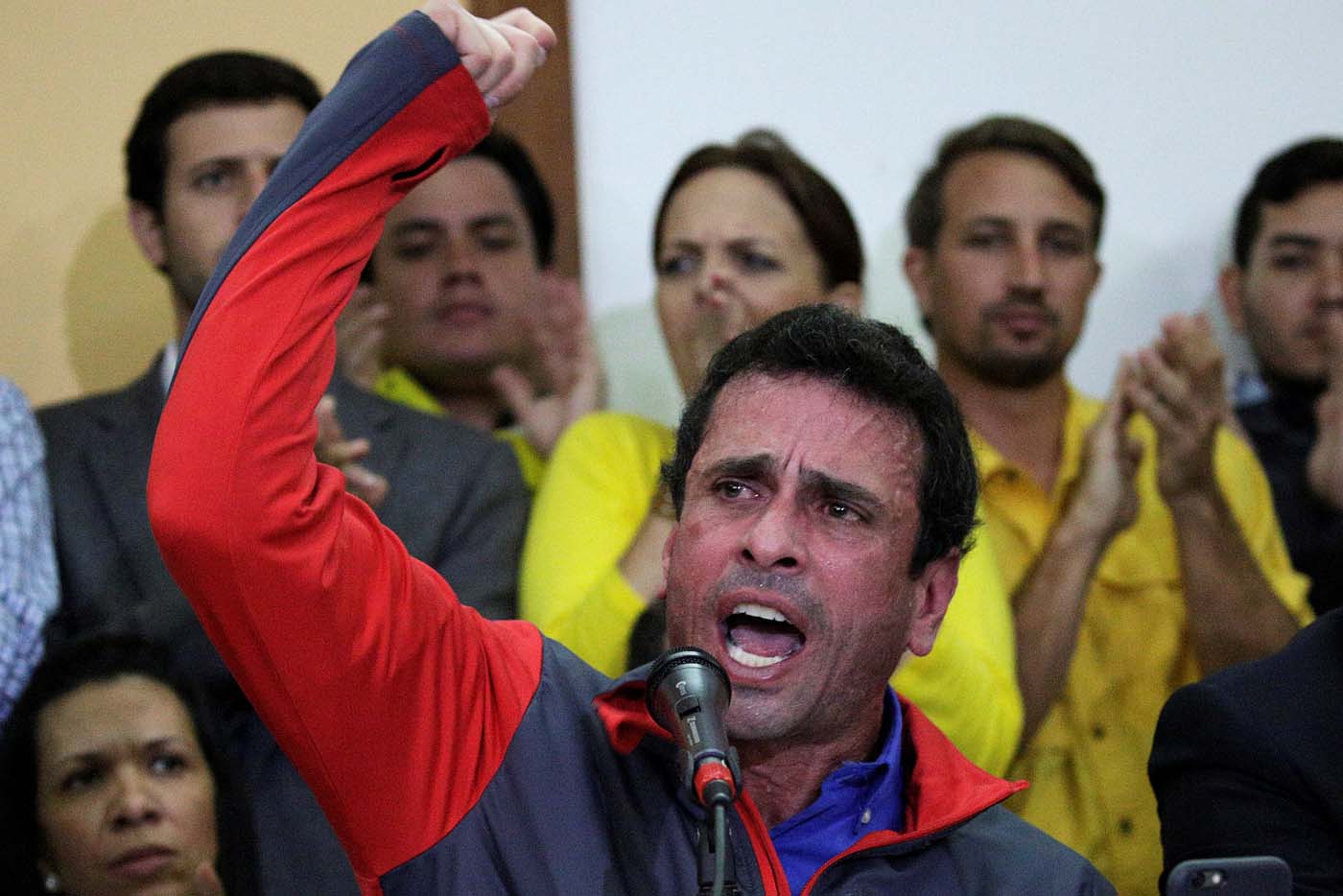 Capriles: Ningún paraco político impedirá que siga luchando por un cambio