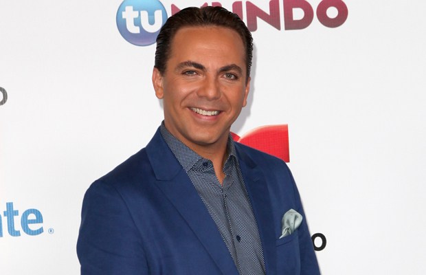 Cristian-Castro-pide-prueba-de-ADN-de-hija-con-Paola-Erazo