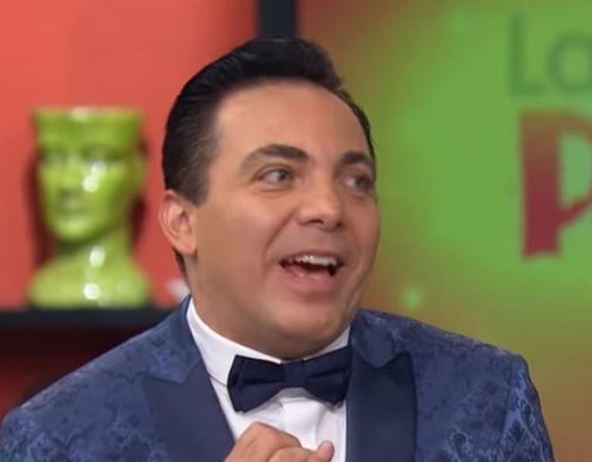 ¿Todo bien en casa? Cristian Castro sorprendió con su look en la presentación del nuevo álbum Miranda! (VIDEO + AH, OK)