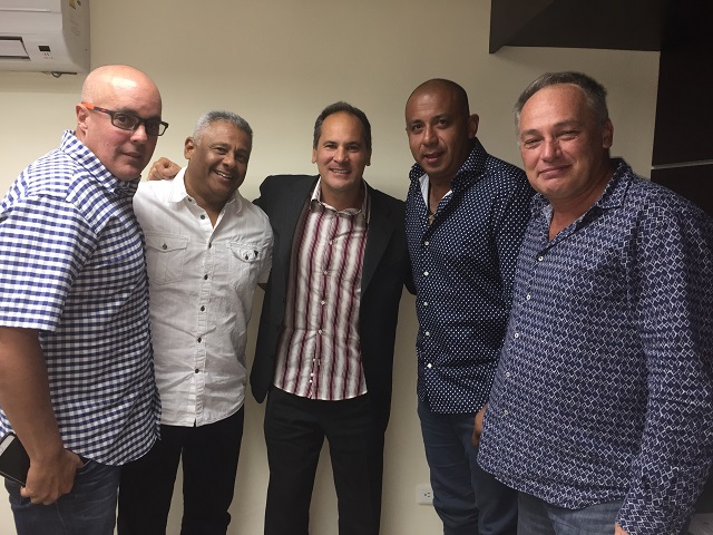 Omar Vizquel es ratificado como mánager de Venezuela para el CMB