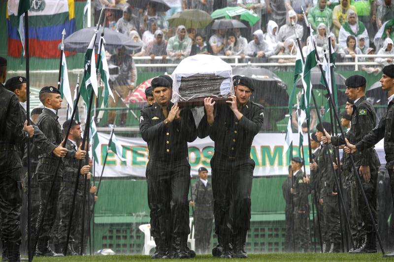 En imágenes: Brasil despide al Chapecoense