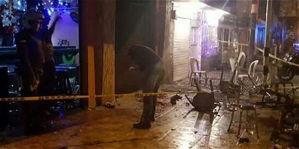 Dos fallecidos y 23 heridos tras atentado contra un bar en el suroeste de Colombia