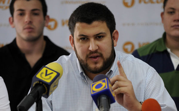 Casi un 70% de los hatillanos apoyan gestión de Smolansky