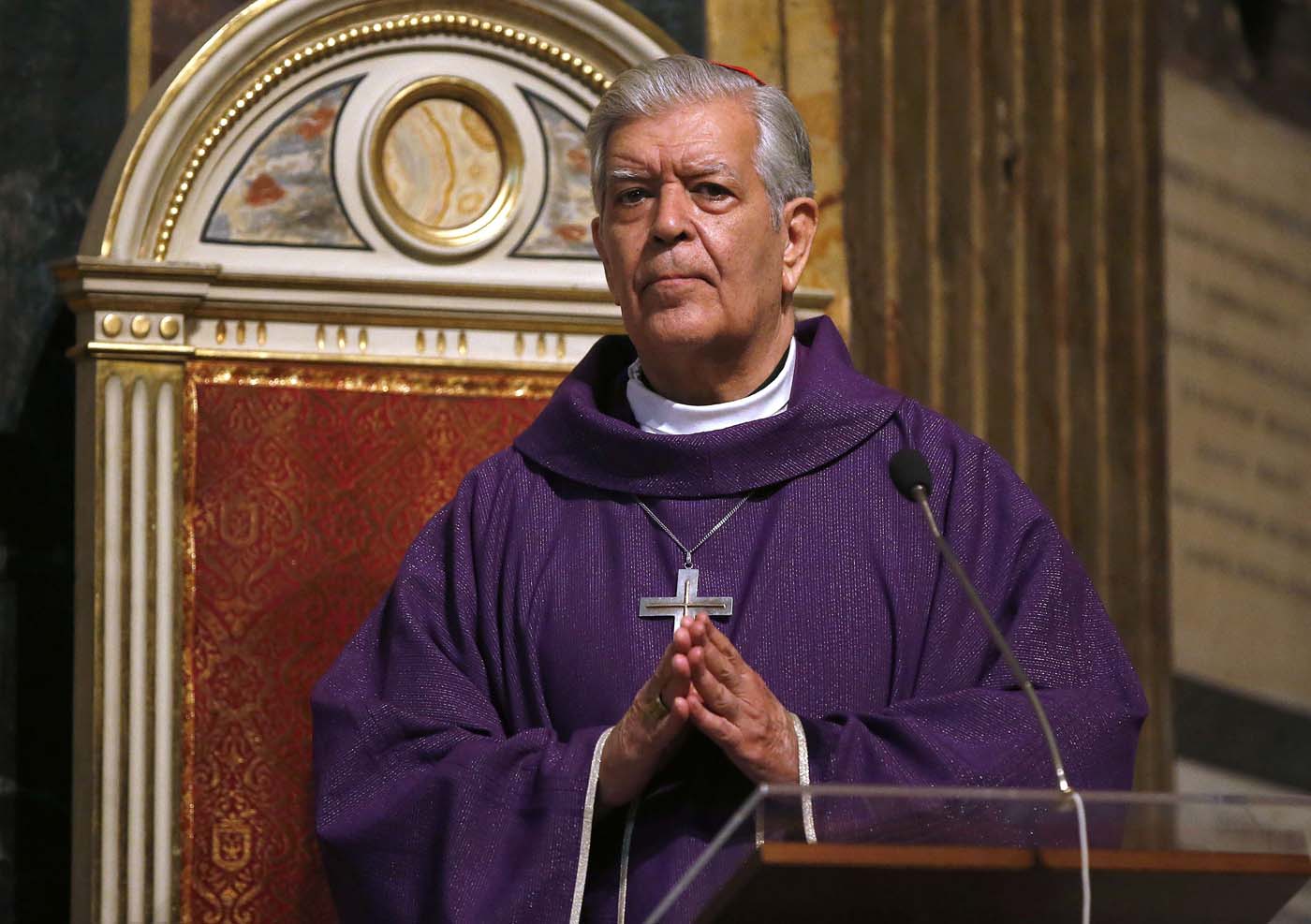 El cardenal Urosa presenta su renuncia al Papa