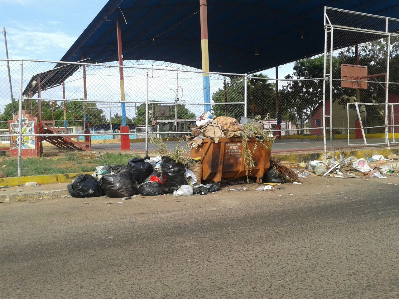 UNT denuncia colapso en San Francisco por fallas en la recolección de basura