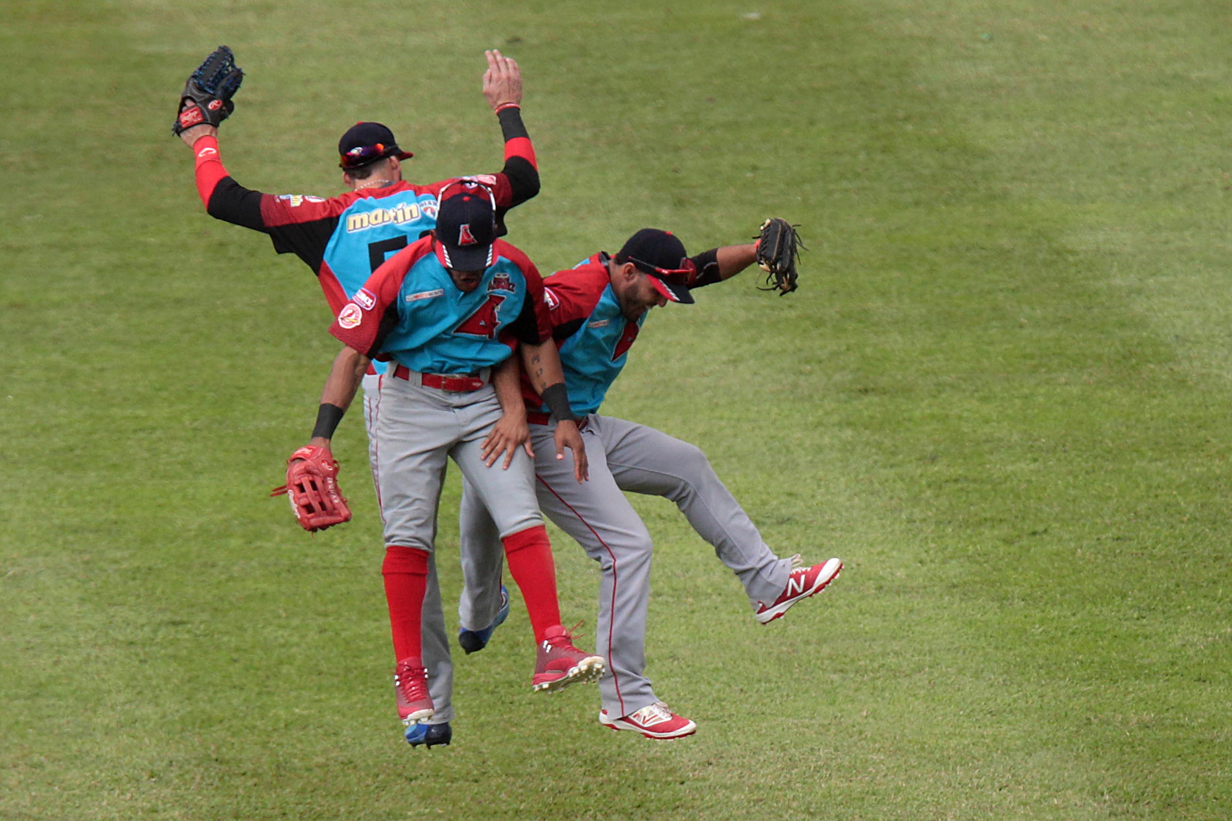 Cardenales de Lara avanzan a la final de la LVBP y jugarán contra las Águilas