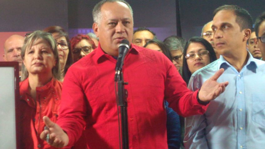 Cabello insta a Trump a devolver a venezolanos “corruptos” que viven en EEUU