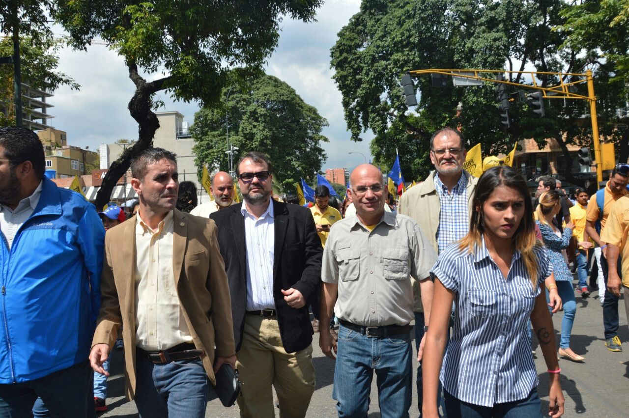 José Antonio España: La movilización del 23 de enero es por el voto y por la comida del pueblo