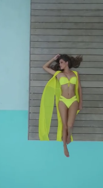 Iris Mittenaere  (8)