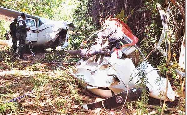 Catorce detenidos en pista clandestina donde cayó narcoavioneta en el Sur del Lago