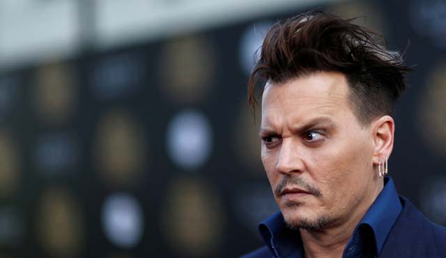 Jhonny Depp fue nominado al Oscar: al Mejor Actor por 'Pirates of the Caribbean: The Curse of the Black Pearl' (Piratas del Caribe. La maldición de la Perla Negra) en el 2004, Mejor Actor por 'Finding Neverland' ('Descubriendo Nunca Jamás') en el 2005 y por 'Sweeney Todd' en el 2008.