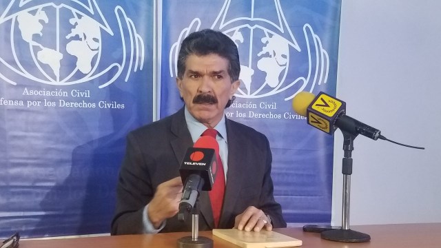 Rafael Narváez, abogado egresado de la UCV y experto en DDHH