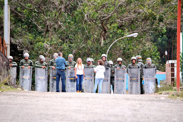 Lilian Tintori exige que se respeten las medidas de protección a Leopoldo López