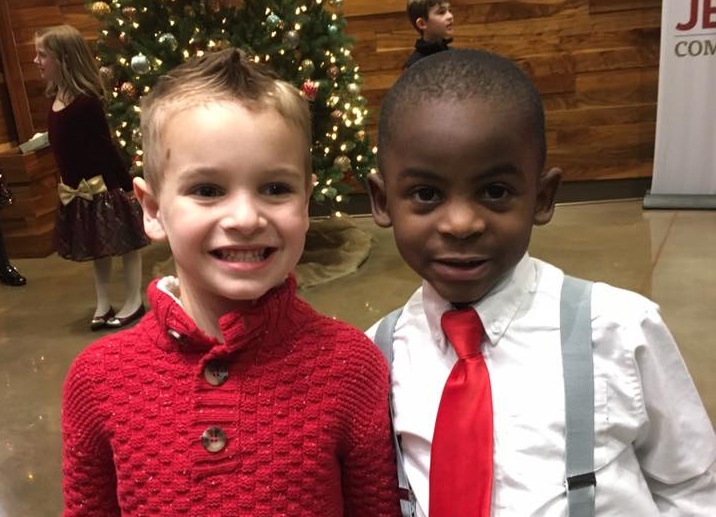 Estos niños adorables intentaron engañar a su maestra con el mismo corte de pelo