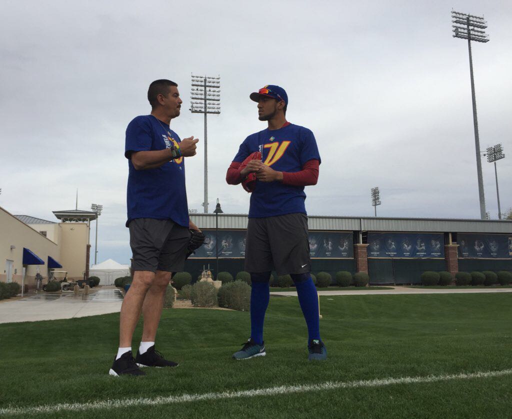 Selección venezolana de béisbol se alista para su primera práctica oficial