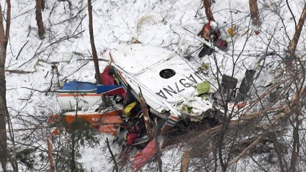 Nueve muertos al estrellarse un helicóptero en Japón