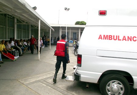 Mueren dos antisociales que mantenían secuestrado al conductor de un autobús en Guarenas