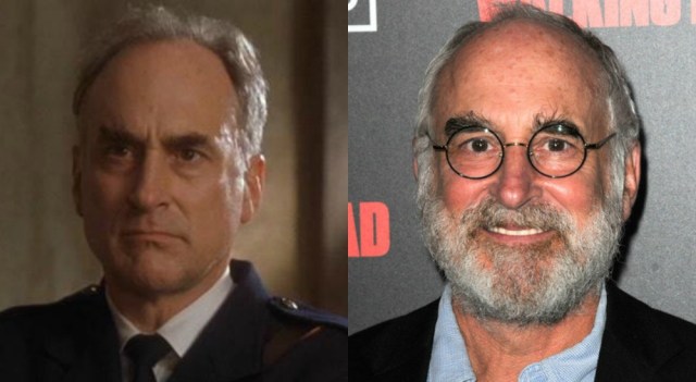 6Jeffrey DeMunn