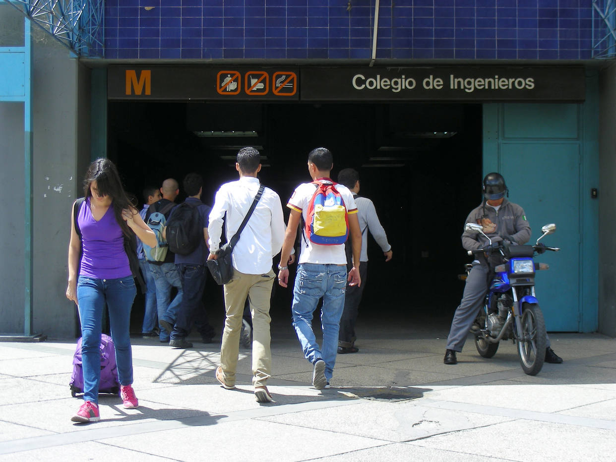 Venganza manchó de sangre las afueras de la estación Colegio de Ingenieros