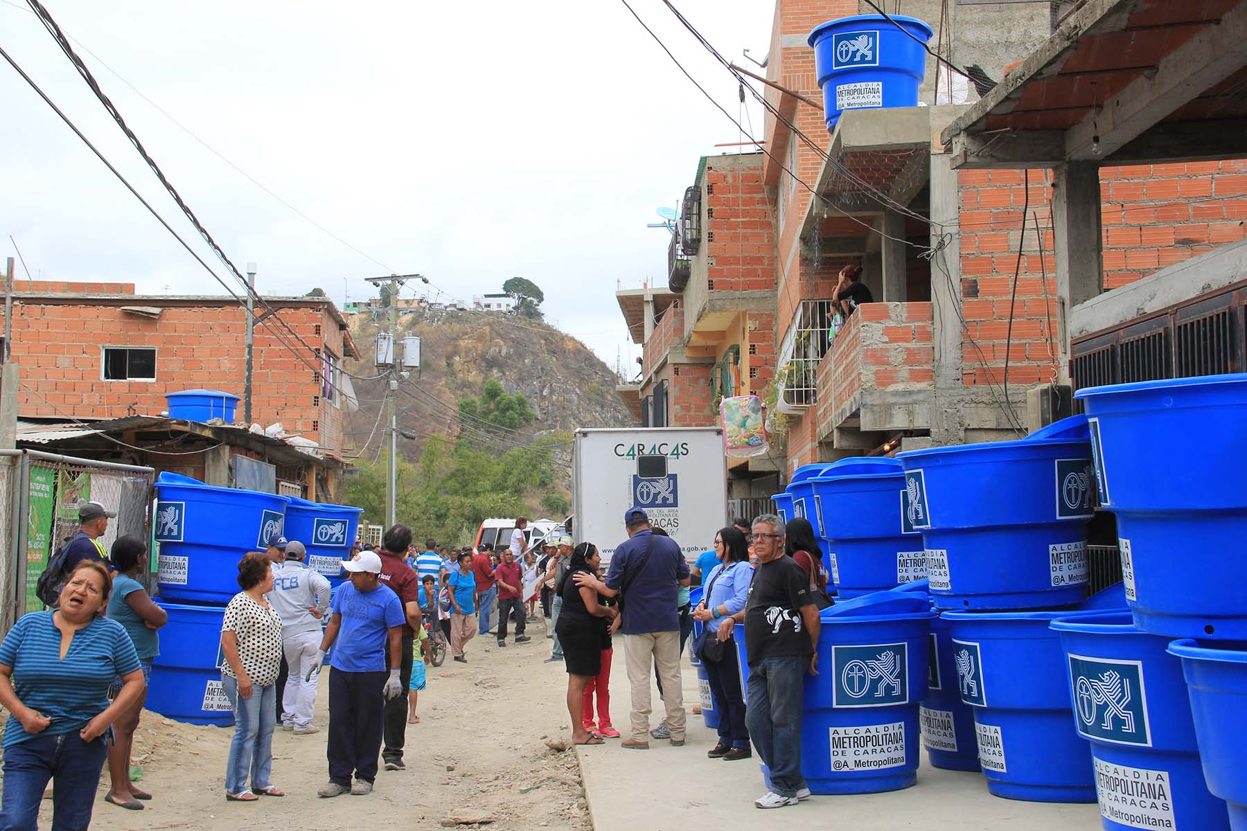 La Alcaldía Metropolitana brinda soluciones con el programa Agua para la Vida