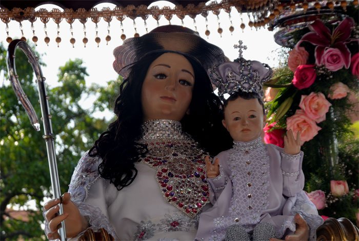 La Divina Pastora de nuevo en su santuario de Santa Rosa