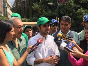 Robert García: Protección en chile a Roberto Enríquez es otra derrota para Maduro