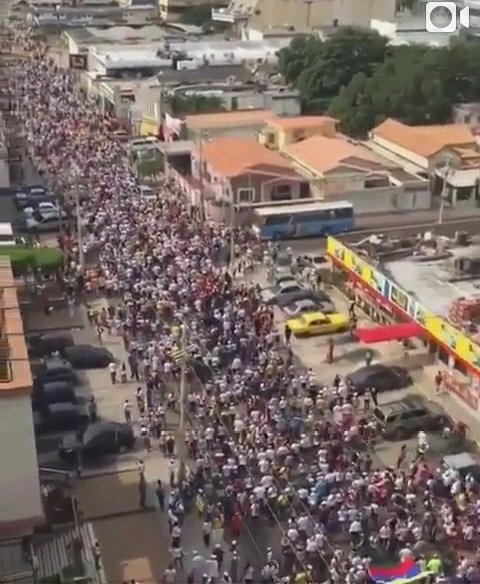 ¡Qué Molleja! Así salieron los maracuchos rumbo a la Defensoría este #19Abr