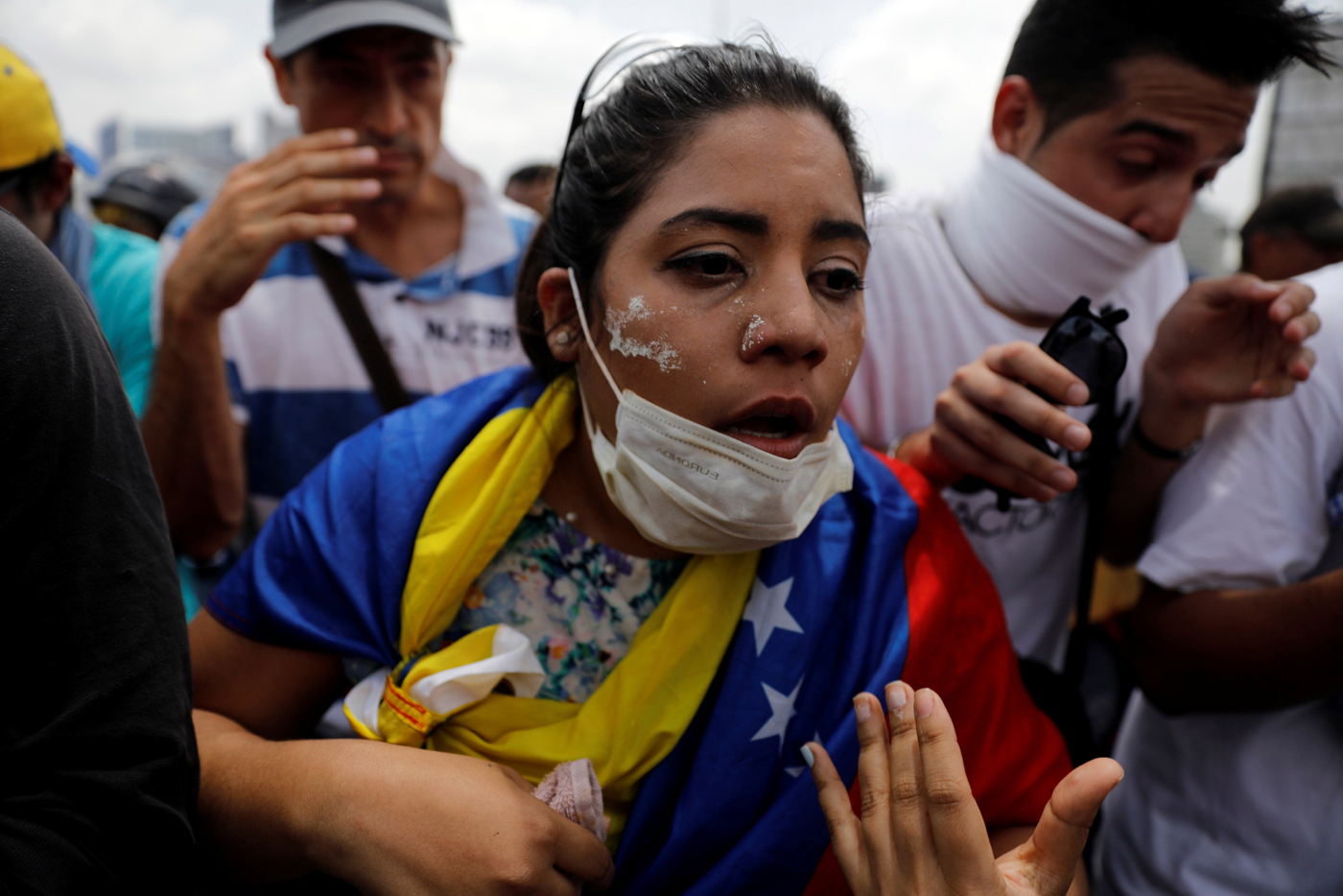 Al menos 42 personas ingresaron a Salud Chacao tras la brutal represión de este #19Abr