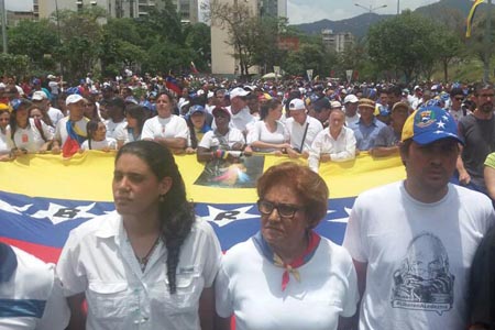 Marcha del silencio por los caidos (1)