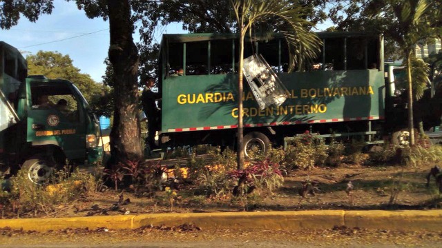 Foto: Militarizado los alrededores de Plaza Venezuela en Caracas 