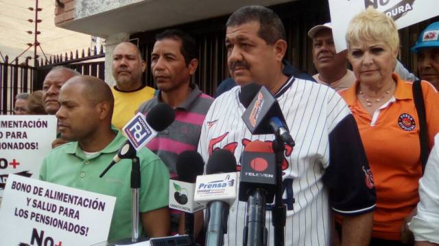 secretario ejecutivo de la Federación Nacional de Trabajadores del Sector Salud (Fetrasalud), Pablo Zambrano