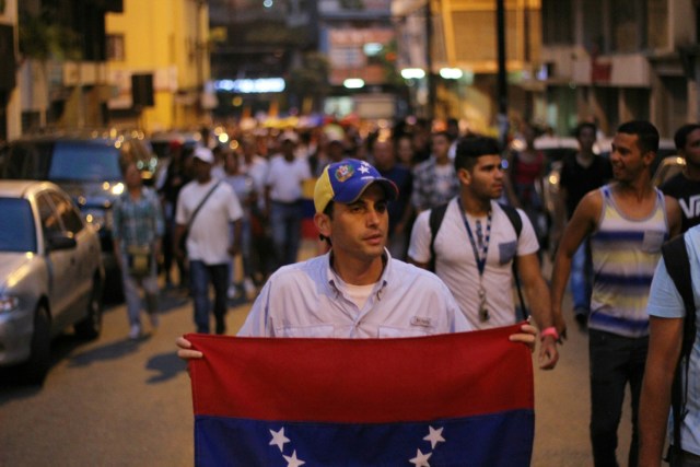 Venezolanos acudieron a la vigilia en honor a los caídos. Foto: La Patilla 