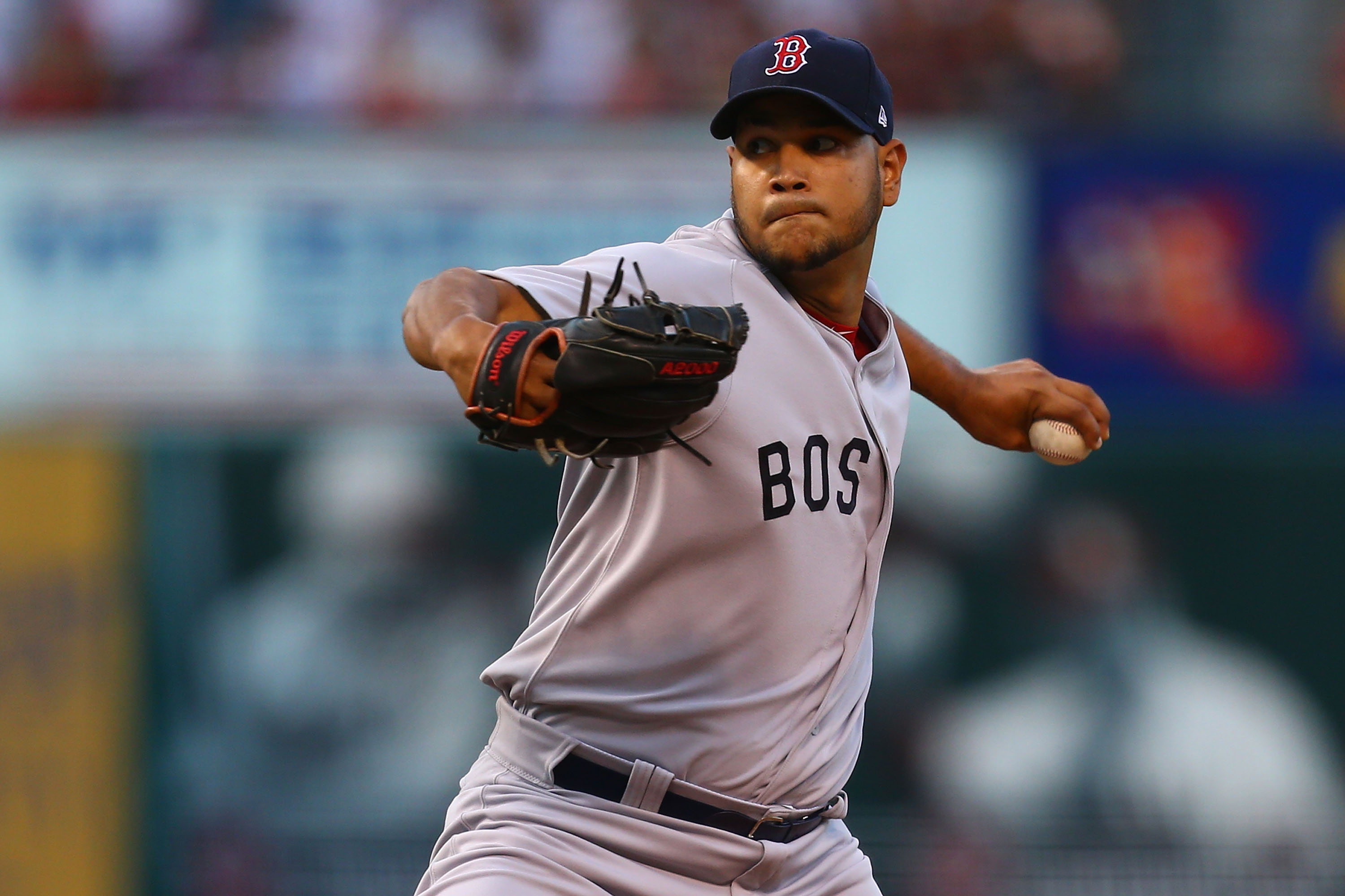 Eduardo Rodríguez comandó desde el montículo la victoria de Boston