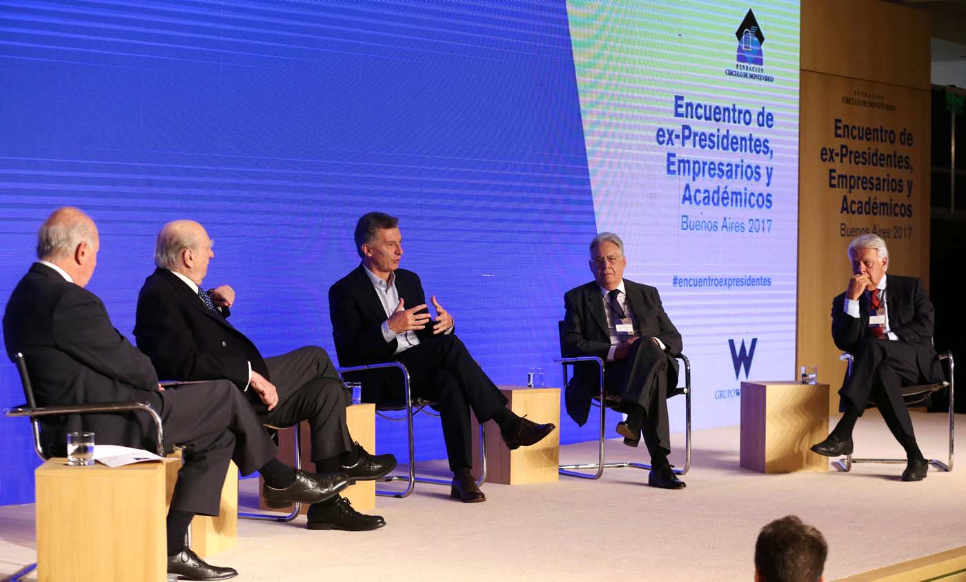 Macri, Cardoso y González alertan que Venezuela desciende cada día más hacia el infierno