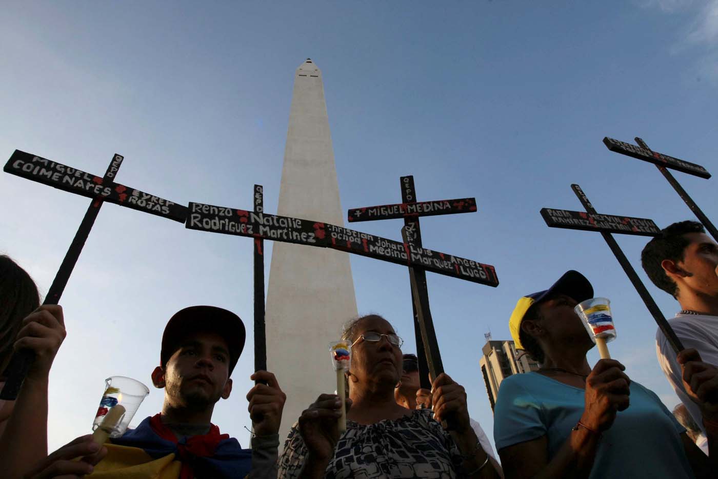 Francia insta a mediación internacional para poner fin a la crisis en Venezuela