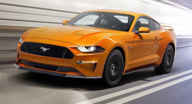 2018-Ford-Mustang-Brochure-7-