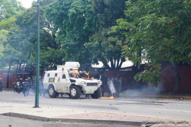 GN efectuó fuerte represión en Caracas este 3 de mayo. Foto: LaPatilla.com / Gabriela Gómez