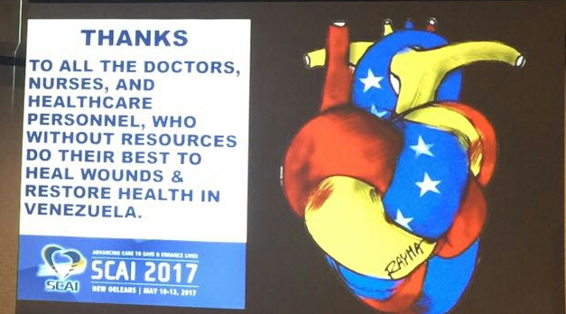 La protesta y dedicatoria de un cardiólogo venezolano egresado de Harvard (FOTOS)