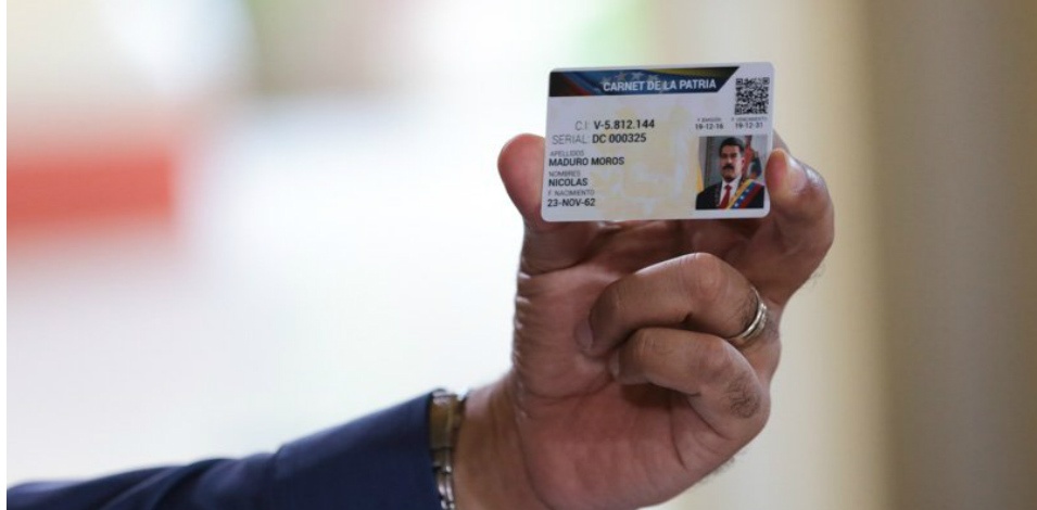 A Maduro le parece una buena idea premiar a los que votaron con el Carnet de la Patria