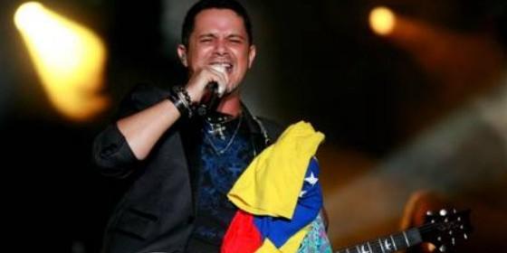 El contundente comentario de Alejandro Sanz en una foto de Maduro