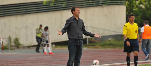 El técnico español Alex Pallarés vuelve al fútbol venezolano (Foto: lavinotinto.com)