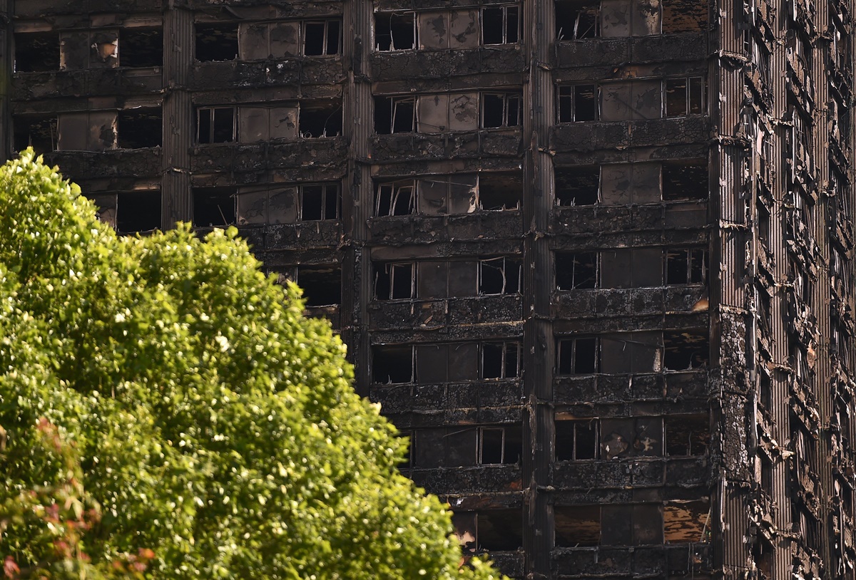 El material usado en el revestimiento de la torre de Londres está prohibido