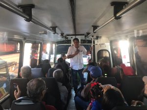 En los autobuses de Vargas también explicaron el fraude Constituyente #15Jun (Fotos)