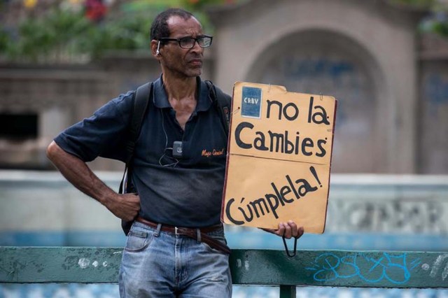 Cuerpos de seguridad redoblan la represión en las marchas. La resistencia sigue. Foto: EFE