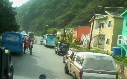 Habitantes del Pueblo de Care en Vargas salen a protestar este viernes #9Jun