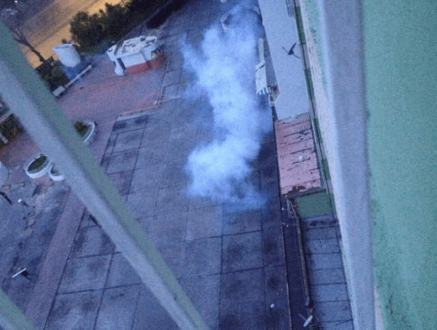 Reprimen con lacrimógenas a manifestantes de El Paraíso /Foto: @SantaFeNorteSur 