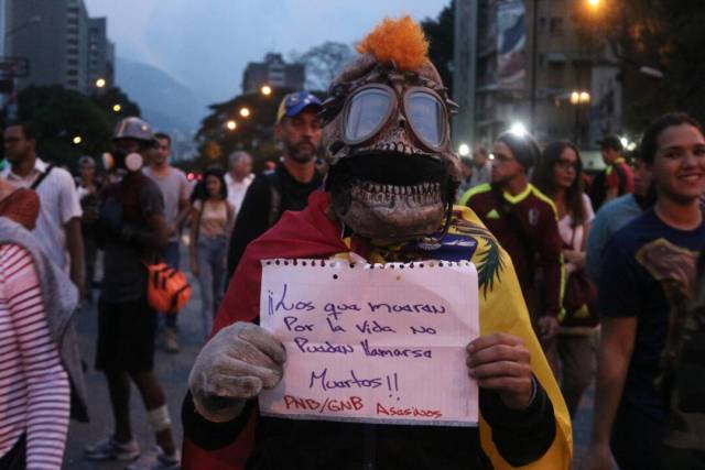 Caraqueños realizaron vigilia en honor a Neomar Lander. Foto: Will Jiménez. 